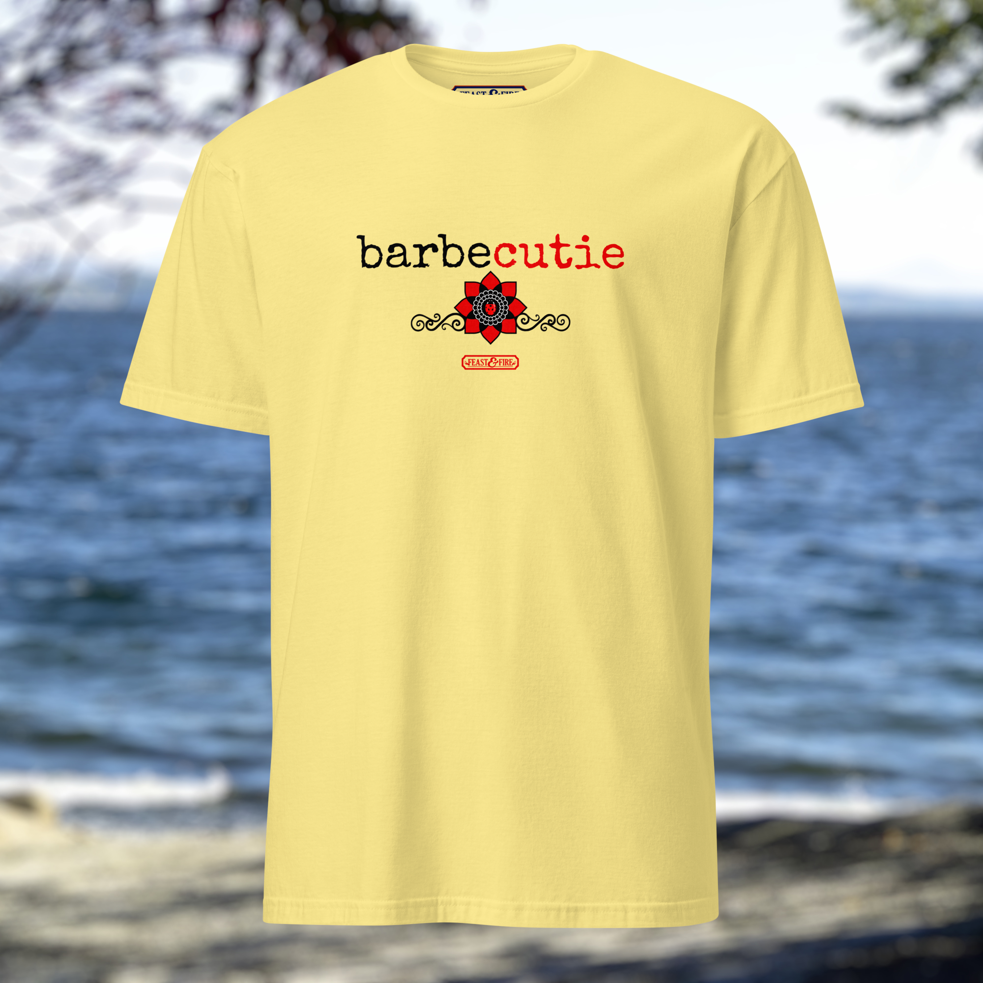 T-Shirt - BARBECUTIE GOTH LADYBUG - BLACK TEXT