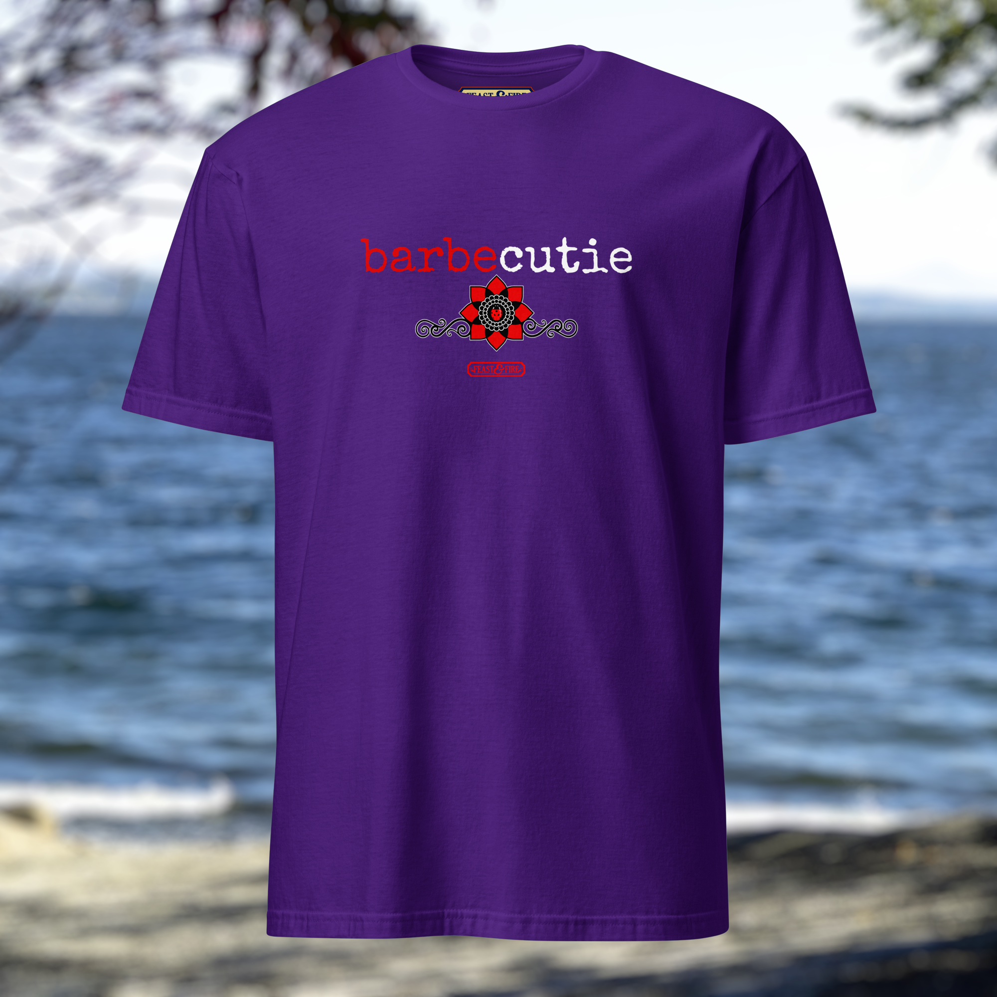 T-Shirt - BARBECUTIE GOTH LADYBUG - WHITE TEXT