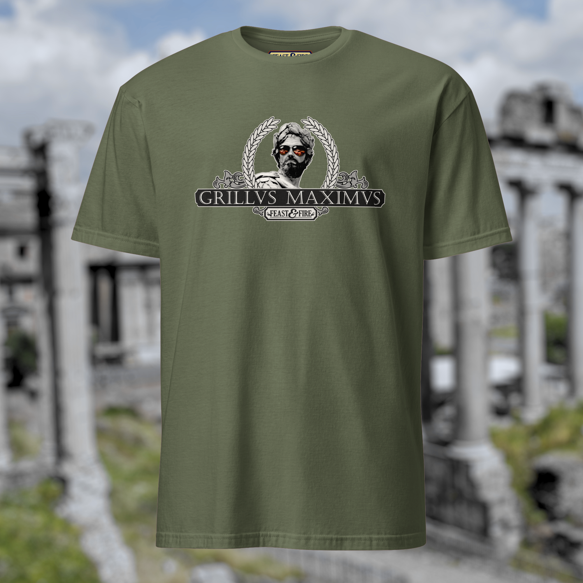 T-Shirt - GRILLVS MAXIMVS BANNER & SCROLLS