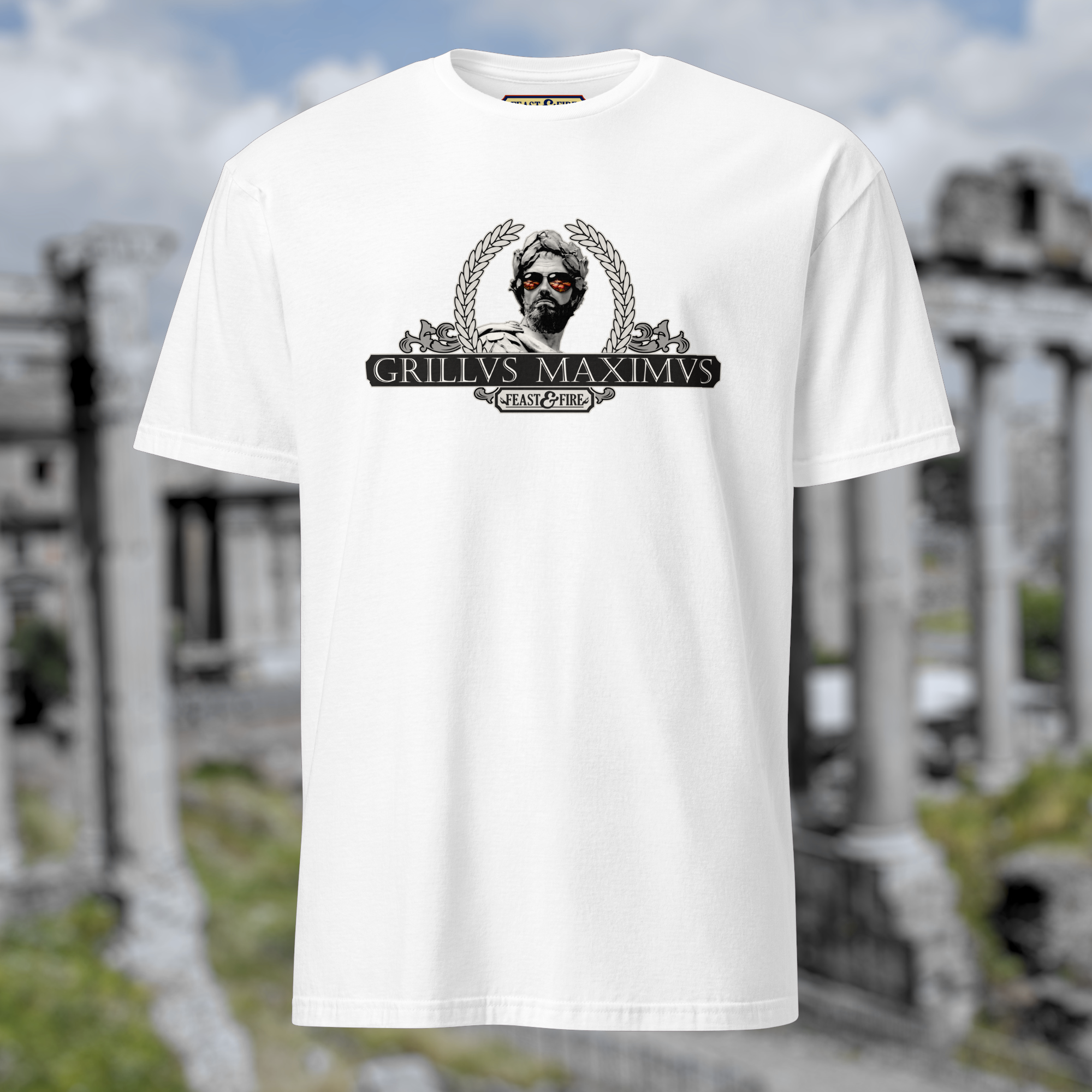 T-Shirt - GRILLVS MAXIMVS BANNER & SCROLLS