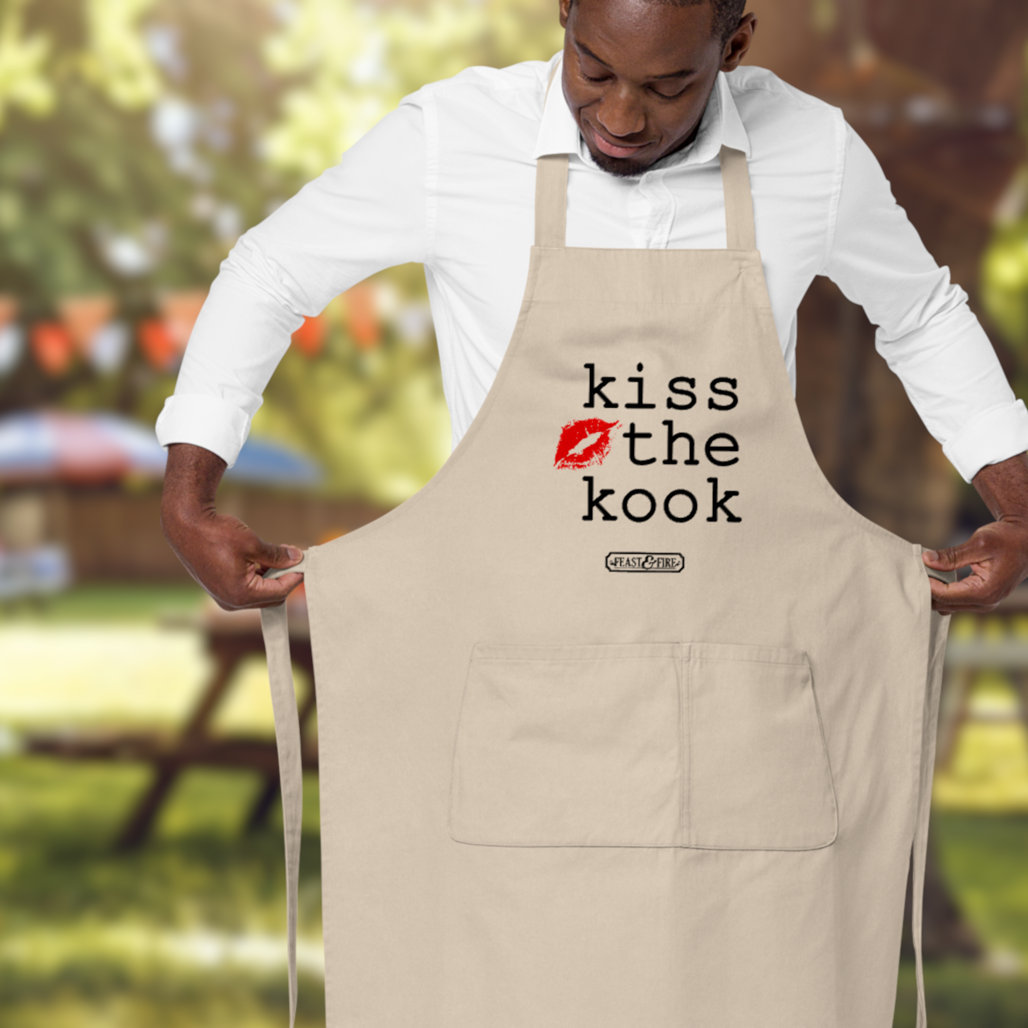 Apron - KISS THE KOOK - BLACK TEXT