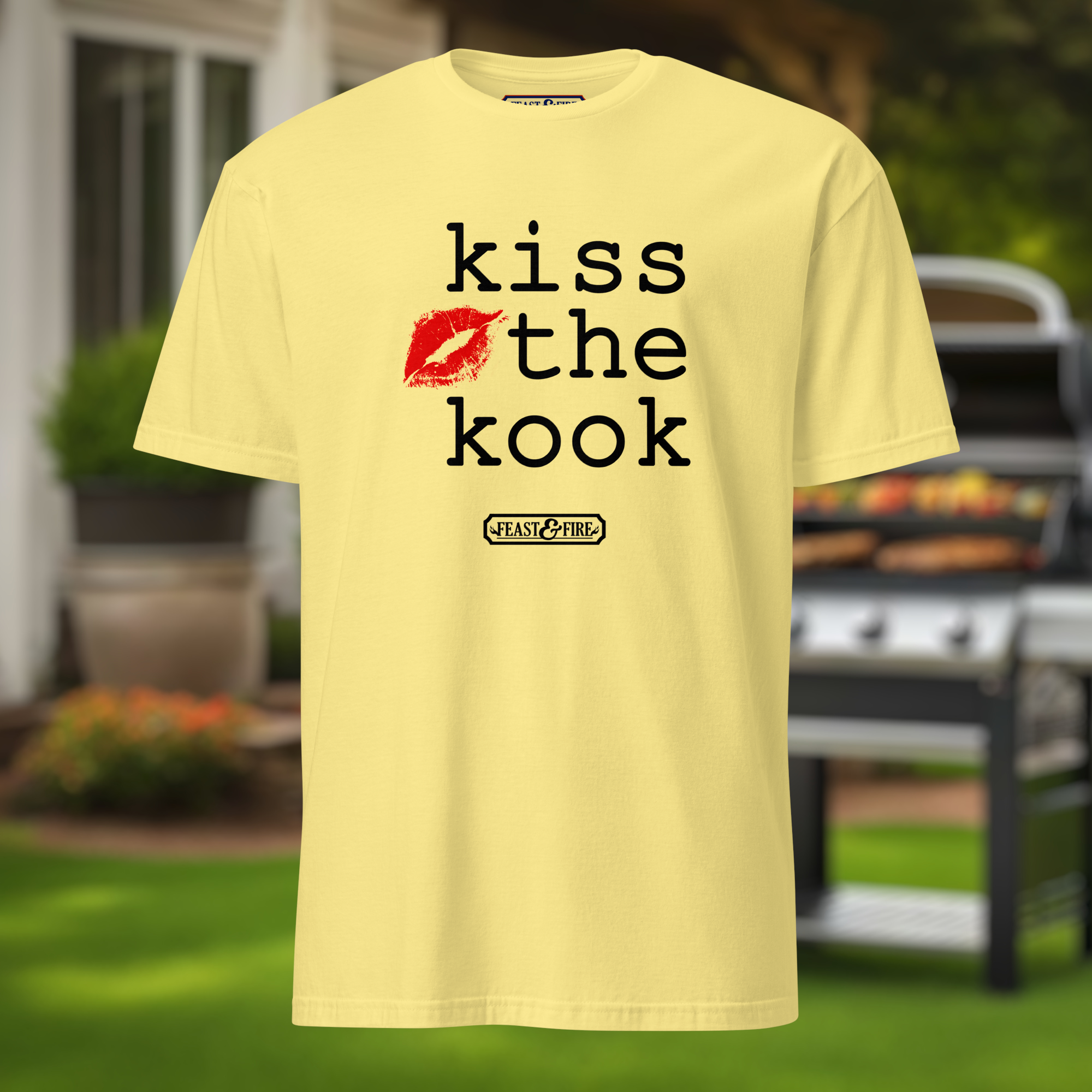 T-Shirt - KISS THE KOOK - BLACK TEXT