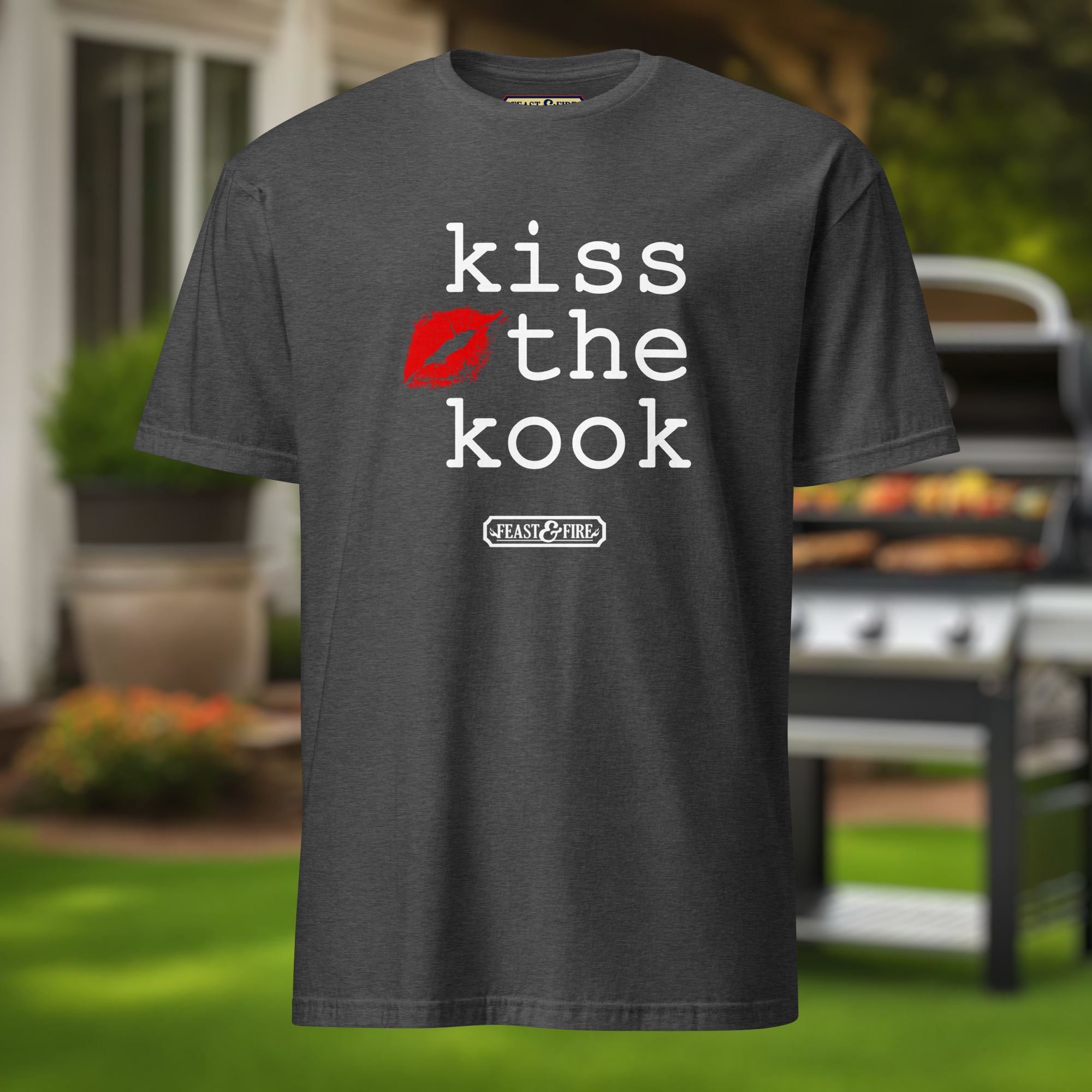 T-Shirt - KISS THE KOOK - WHITE TEXT