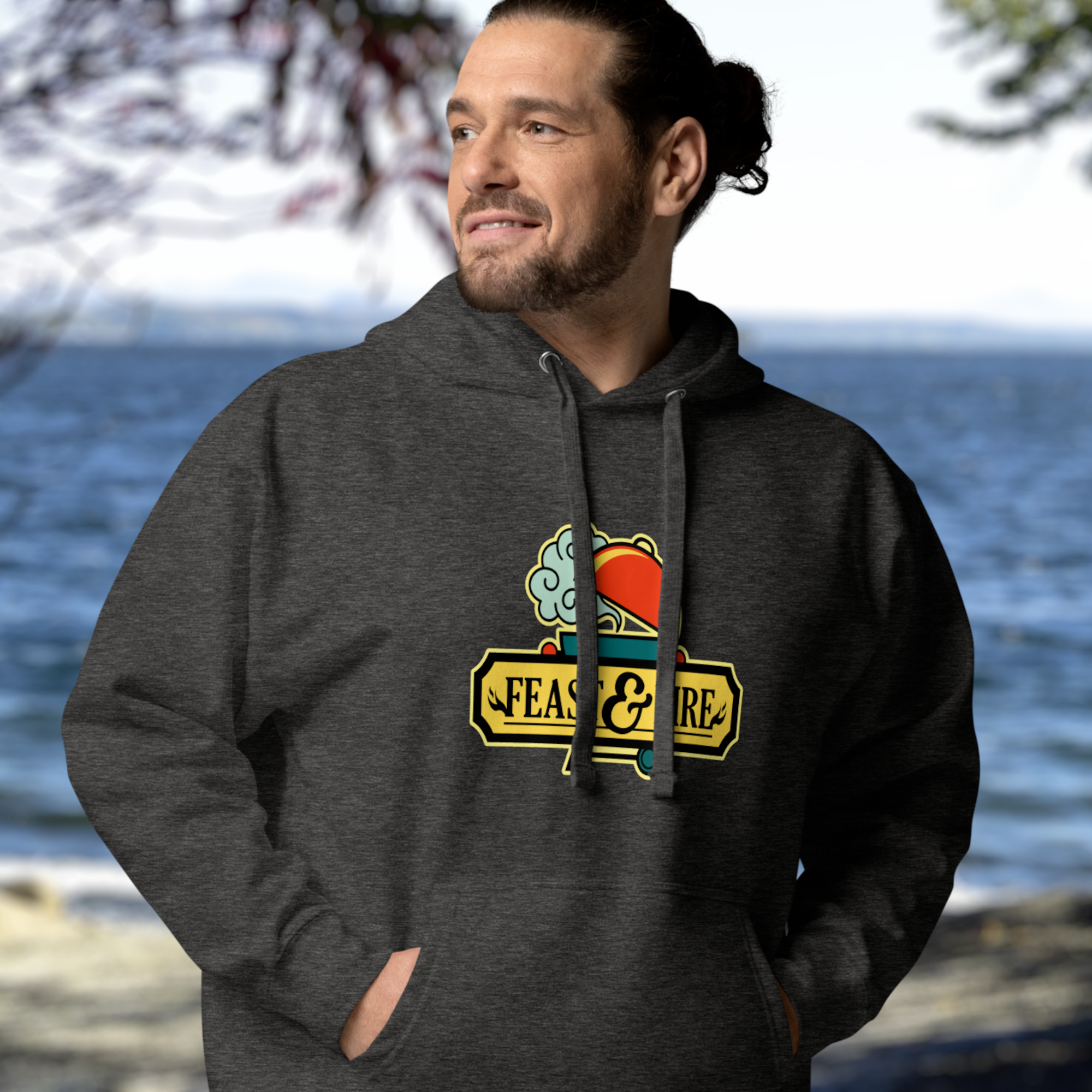 Hoodie - LOGO WITH OUTLINE