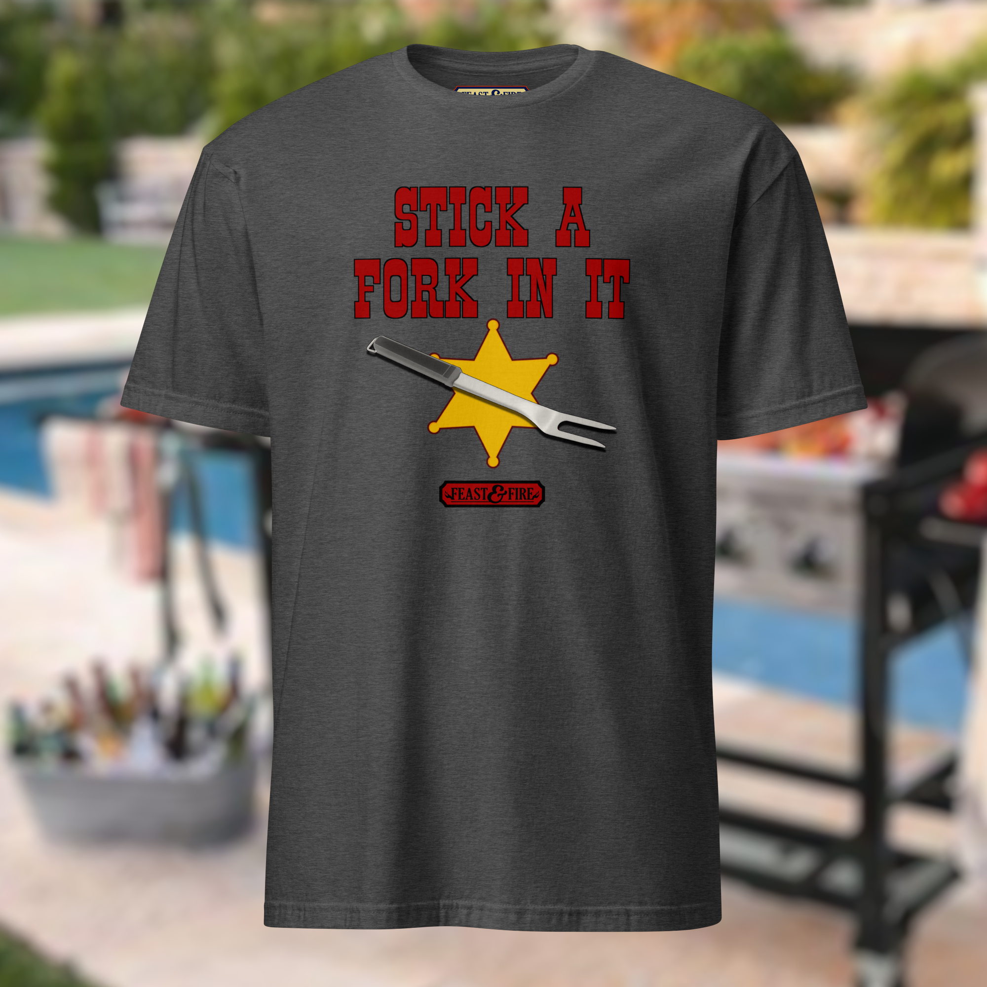 T-Shirt - STICK A FORK IN IT