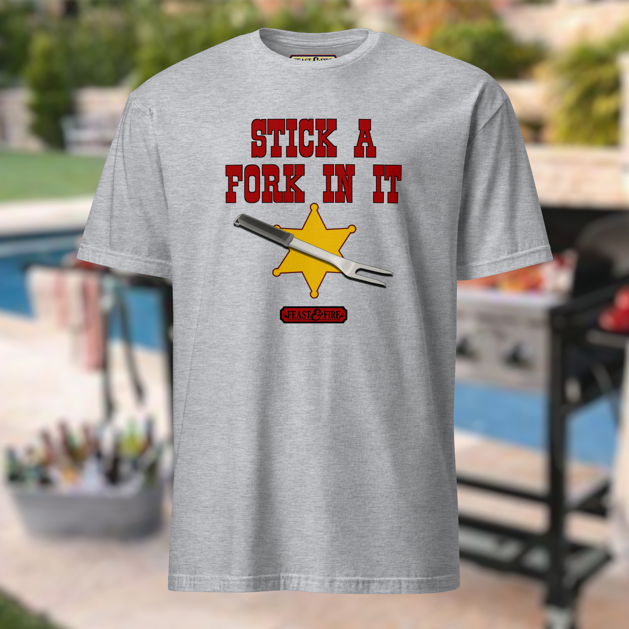 T-Shirt - STICK A FORK IN IT